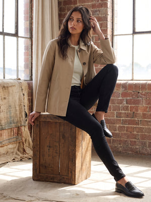 Abrigo Trench Alba